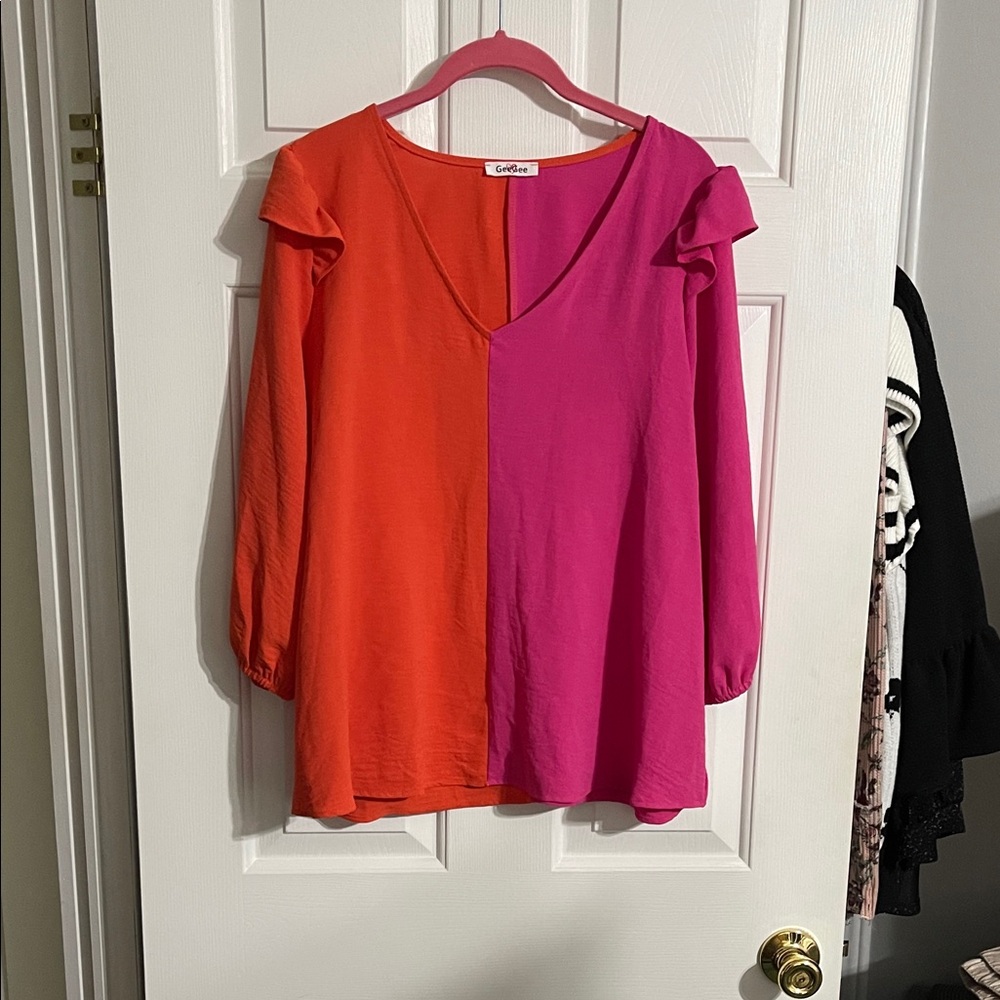 Gryphon Split-Color V-Neck Blouse in Orange and Fuchsia 3/4 Sleeves NWOT
